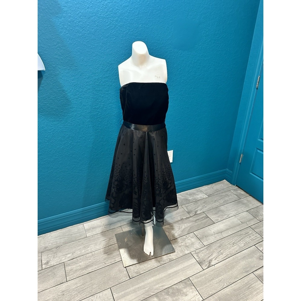 VTG Laura Strapless Black Velvet‎ Tulle Floral Glitter Dress 6